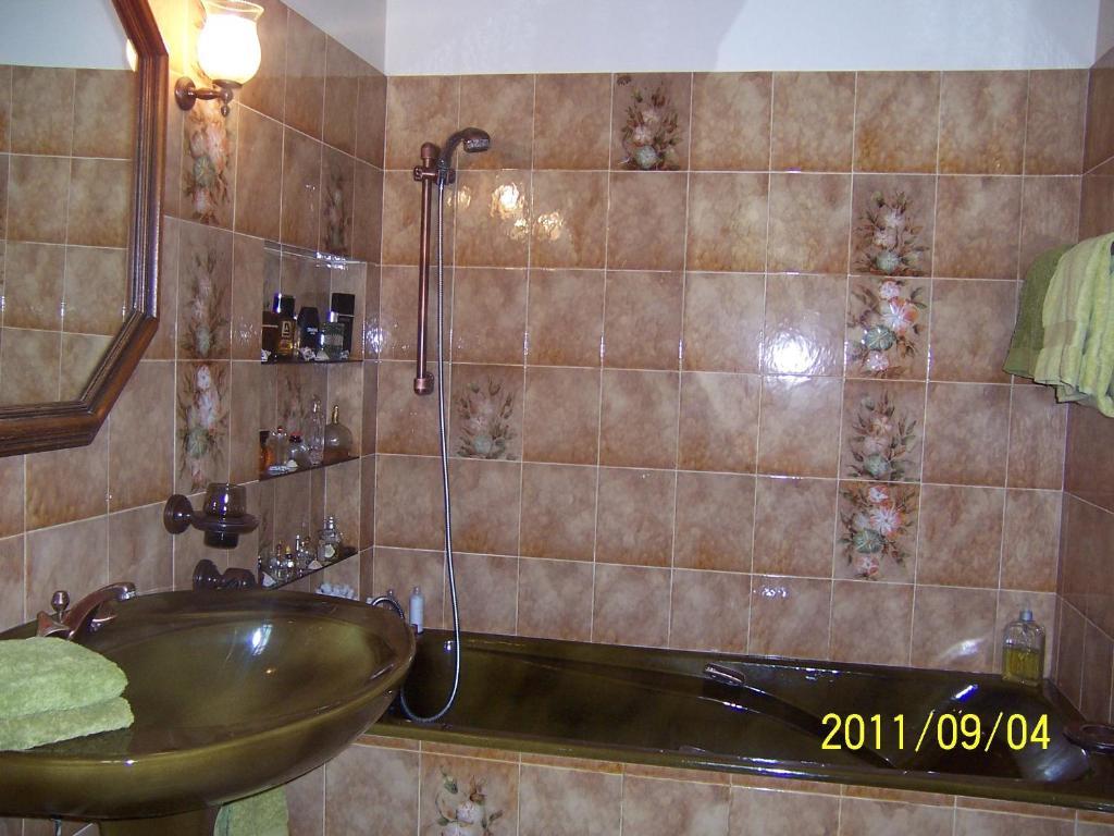 Aux Marguerites Villa Sainte-Genevieve-les-Gasny Room photo